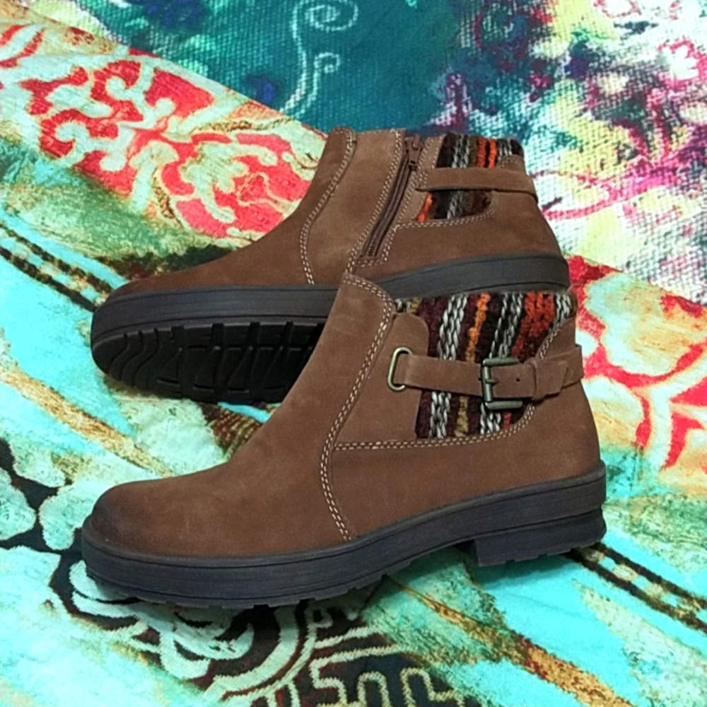 Earth Origins Leather Boots